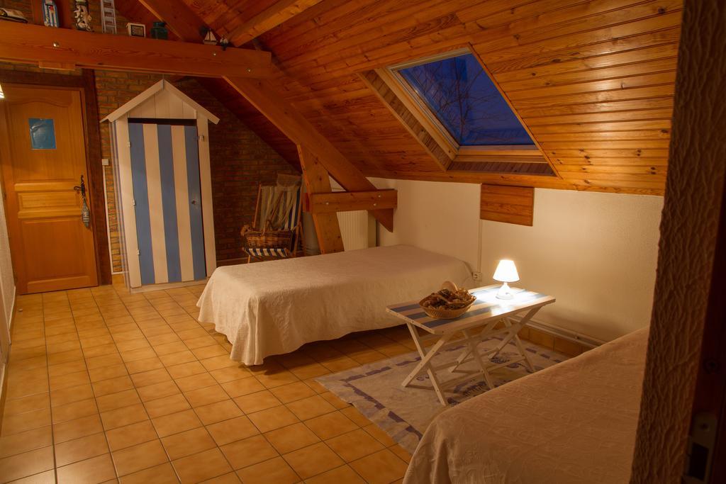 ボルジール Pantgat Hof Bed & Breakfast エクステリア 写真